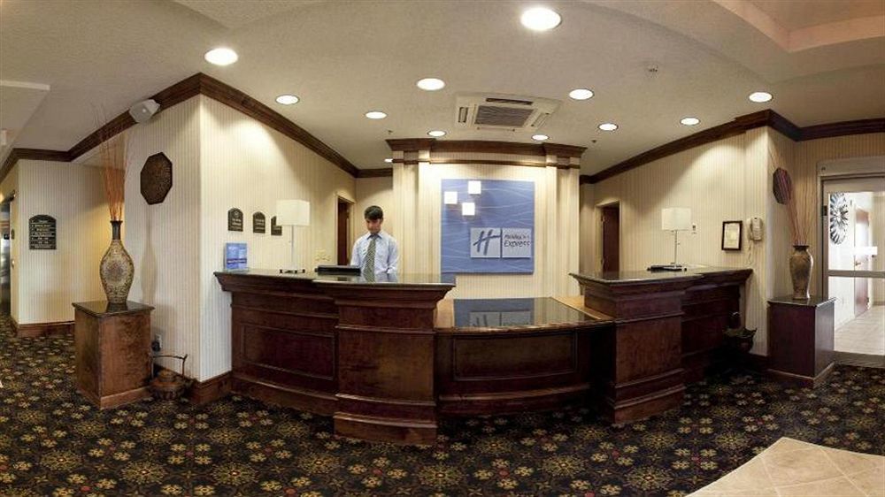 Holiday Inn Express Hotel & Suites Scott-Lafayette West By Ihg Екстериор снимка