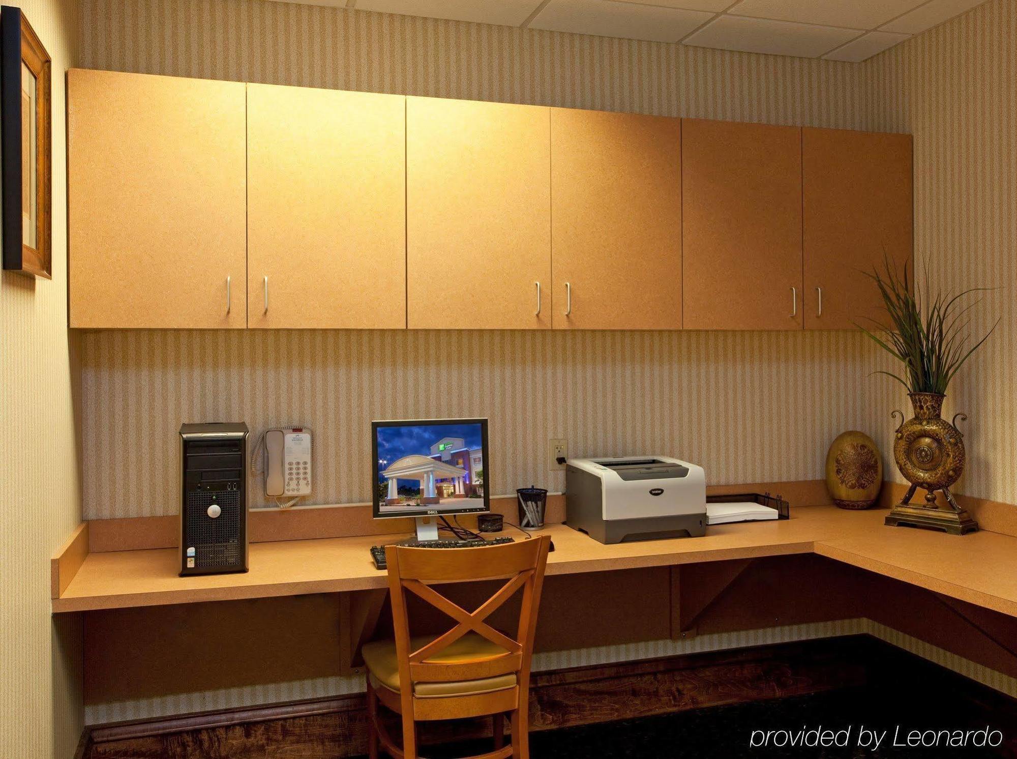 Holiday Inn Express Hotel & Suites Scott-Lafayette West By Ihg Екстериор снимка